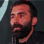 دانلود مداحی جدید مهرداد ملکی شاخه شاخه شکسته ام
